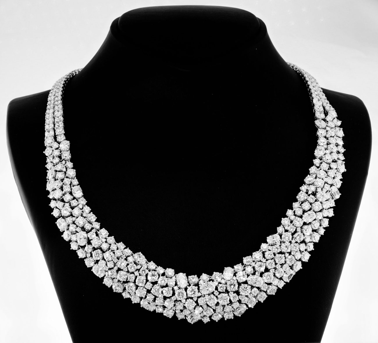 Alternative view of שרשרת יהלומים טבעיים BLOOM