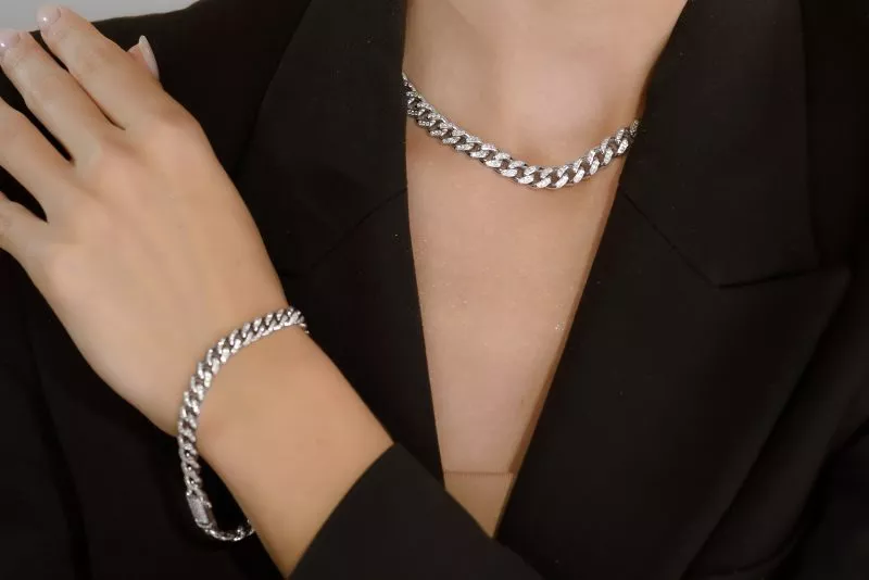 שרשרת גורמט משובצת יהלומים